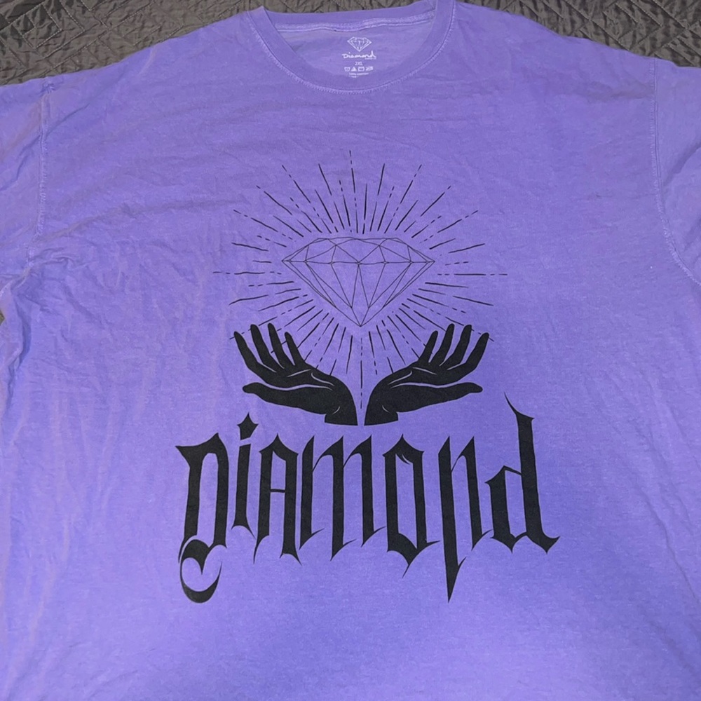 Diamond supply graphic T